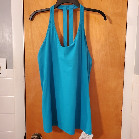 Fabletics Tops - NWT FABLETICS BUILT-IN BRA FLORENCE PERFORMANCE TANK TEAL XL